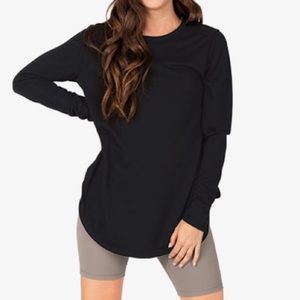 NWT mono b long sleeve top